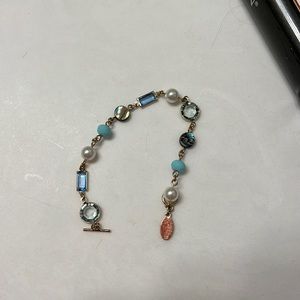 Dainty and simple jewel bracelet